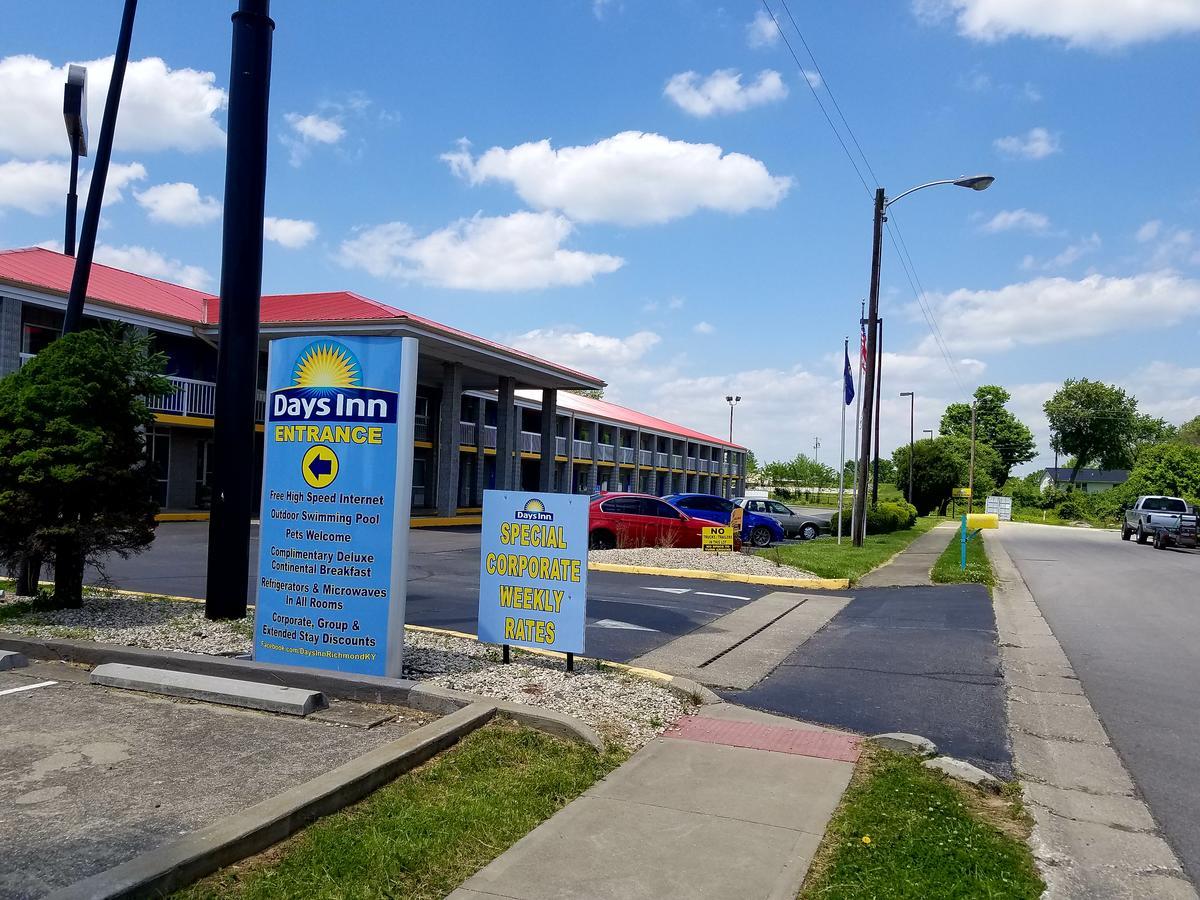 Days Inn By Wyndham Richmond Exteriér fotografie